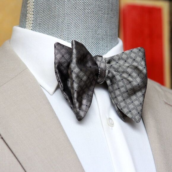 Men's Self-tied Bow Tie 100%Silk Big Butterfly Grey Ornament S661 - Picture 12 of 16